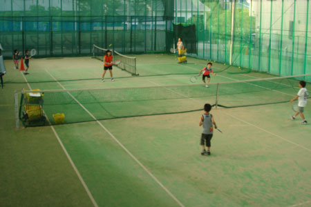 甲風園テニススクールジュニアクラス